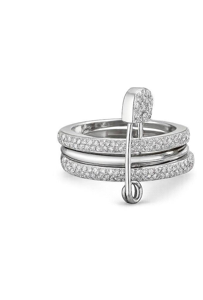 Ring mit Nadeldetail